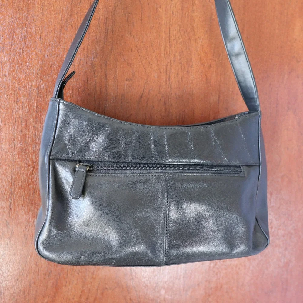 Elka Accessories Genuine Black Leather Shoulder Bag Vintage Hobo Style‎